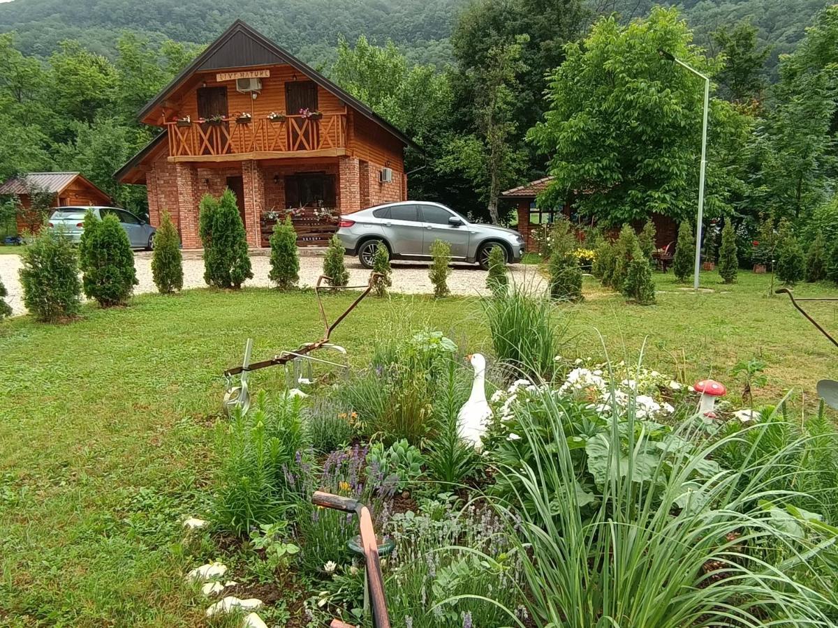 Live Nature Bihac Exterior photo